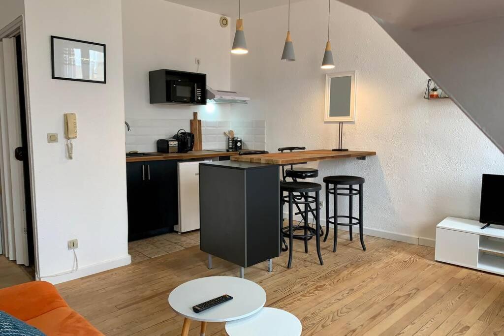 Duplex Carcassonne Centre Apartment ภายนอก รูปภาพ